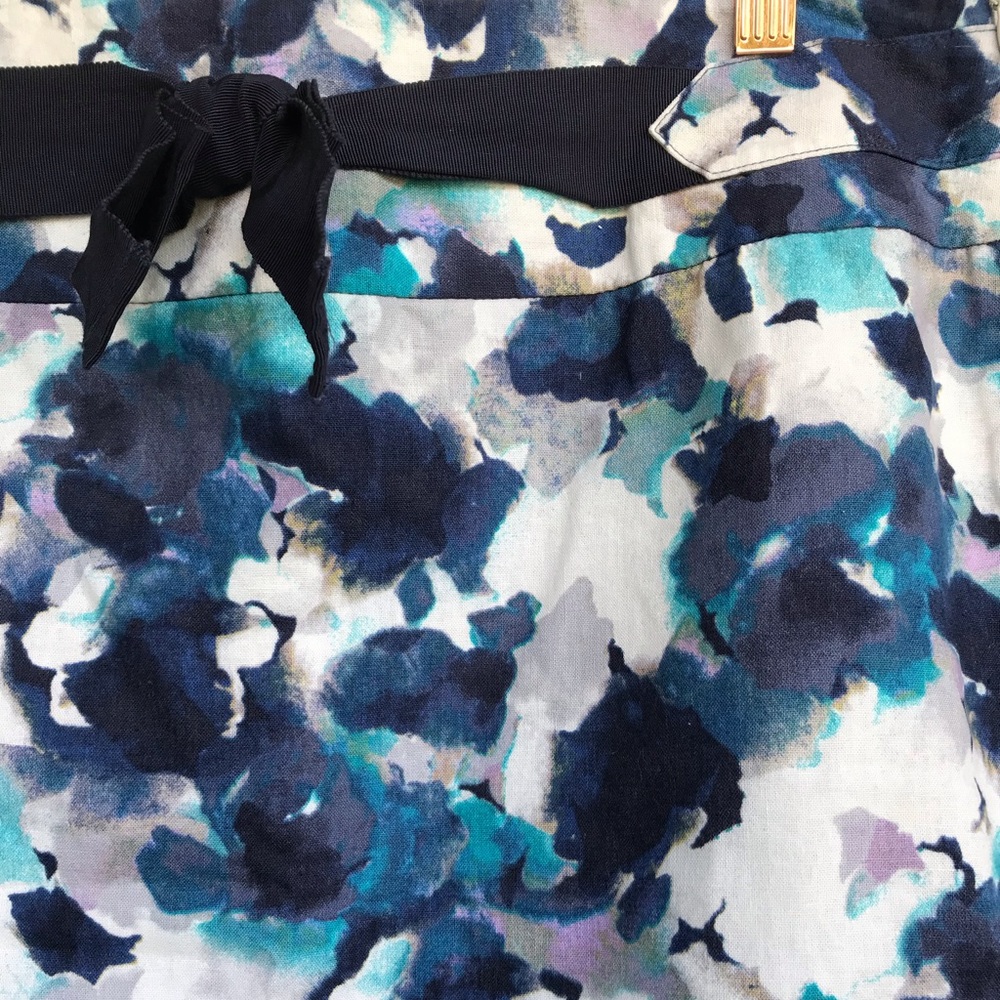 🦄Loft Watercolor Shift Skirt with Bow